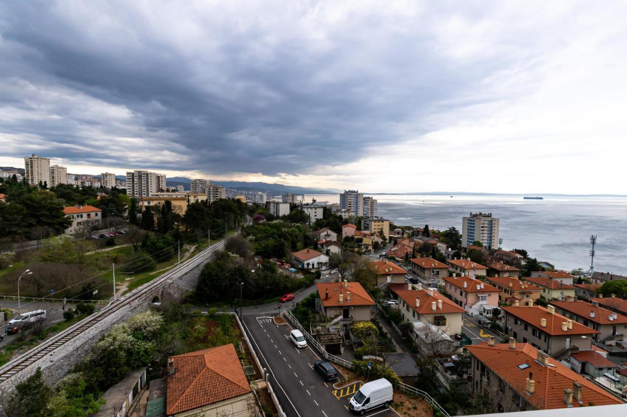 Apartment Pia Rijeka Exterior foto